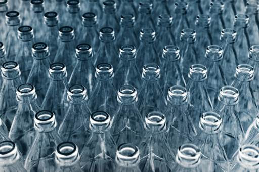 La industria del envase de vidrio acelera su camino hacia la neutralidad climática y pide infraestructuras de energía renovable para alcanzar sus metas