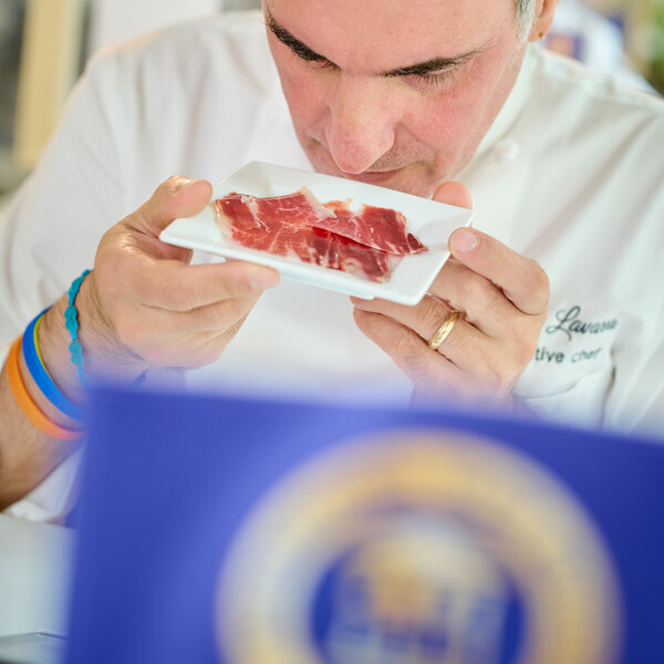 canaldis-nico-jamones-premio-superior-taste-award-jamon-hembra