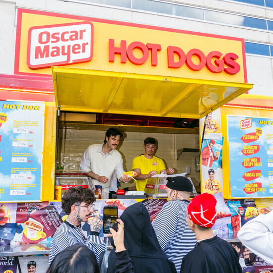 canaldis-sigma-oscarmayer-hotdgos-scrapworld2025-peldanyos-influencer