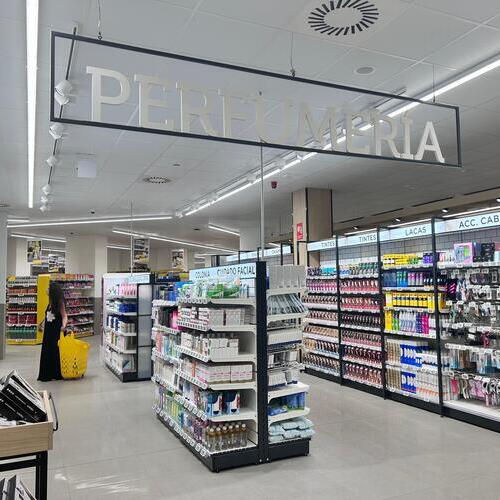 Alimerka inaugura en Avilés un supermercado de vanguardia, accesible, digital y sostenible