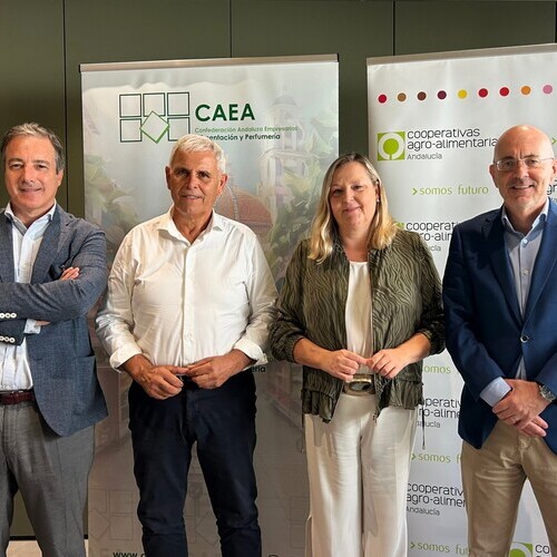 CAEA y Cooperativas Agro-alimentarias de Andalucía firman un convenio de colaboración para impulsar la calidad agroalimentaria y la competitividad de las empresas que operan en la cadena de valor