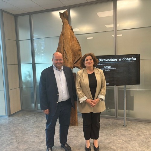 La subdelegada del Gobierno en A Coruña visita Congalsa y destaca el papel de la industria alimentaria como motor económico y de innovación en Galicia