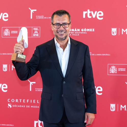 Mango, reconocida como Mejor Proyecto Empresarial en los Premios de la Academia de la Moda Española
