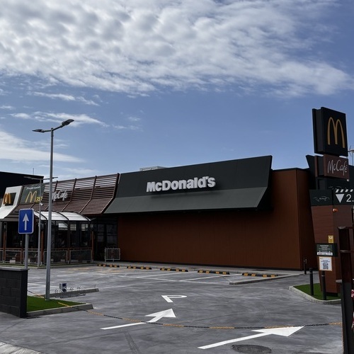 McDonald’s inaugura su primer establecimiento en Ciudadela y continúa su apuesta por Menorca
