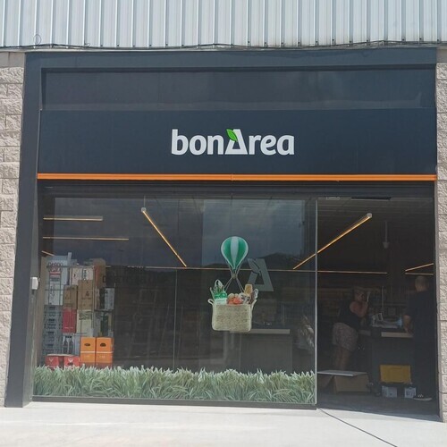 bonÀrea abre su primera tienda en El Papiol