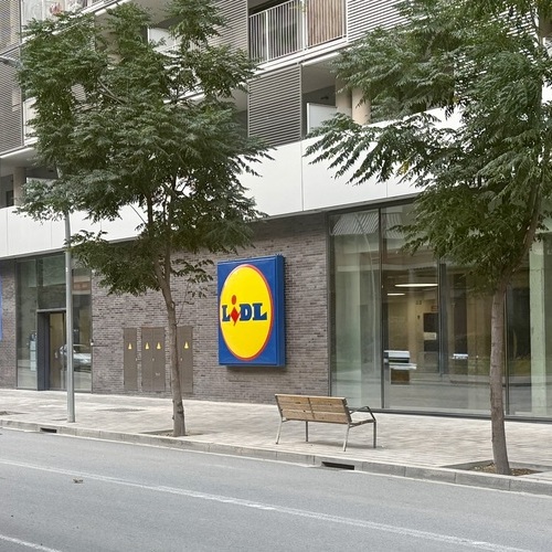 Lidl inaugura su primera tienda en el nuevo barrio de La Sagrera con una inversión de 4 M€ y la creación de 26 empleos 