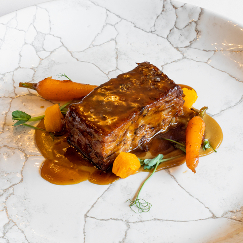 38 restaurantes de Huesca y Teruel donde comer Ternasco de Aragón tiene premio