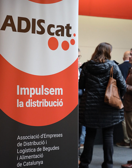 ADIScat alerta que el aumento de costes está poniendo en riesgo a las más de 350 distribuidoras del sector y los más de 7000 puestos de trabajo