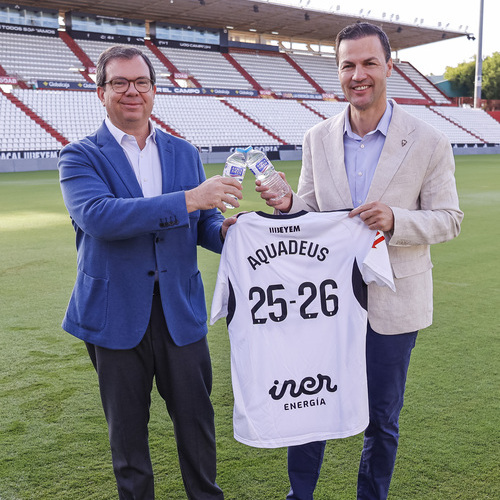 Aquadeus, agua oficial del Albacete Balompié para la temporada 2025/26