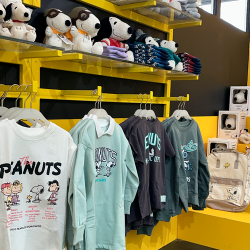 El Corte Inglés celebra el 75 aniversario de Peanuts con una pop-up de Snoopy en Sanchinarro
