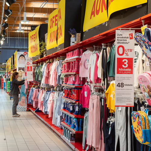 En septiembre, los hogares españoles incrementan más de un 13% su gasto en la vuelta al cole