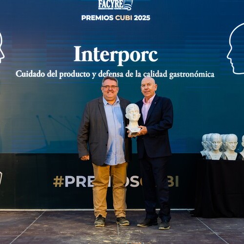 INTERPORC recibe el Premio Cubí 2025 al cuidado del producto y defensa de la calidad gastronómica