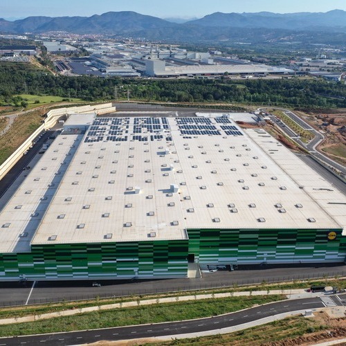 Lidl pone en marcha su nuevo almacén en Martorell (Barcelona) tras invertir 140 M€, la mayor inversión logística de su historia en España