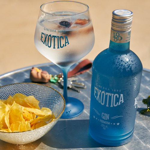 EXÓTICA Gin 1890 estrena nueva imagen de marca de la mano de Pavlov (IKI Group), apostando por la autenticidad 