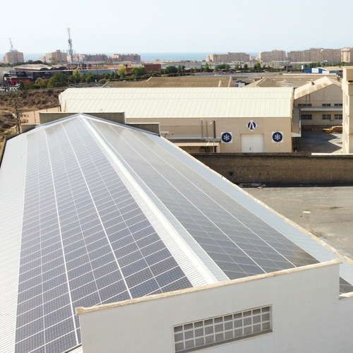  Rita Company maximiza su ahorro y sostenibilidad con 645 kWh de almacenamiento energético