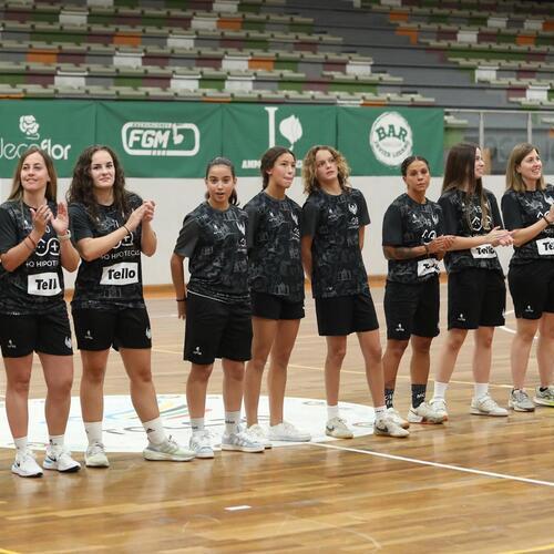 Grupo Tello Alimentación acompaña al Toledo Fútbol Sala en la presentación de sus equipos para la temporada 2025-2026