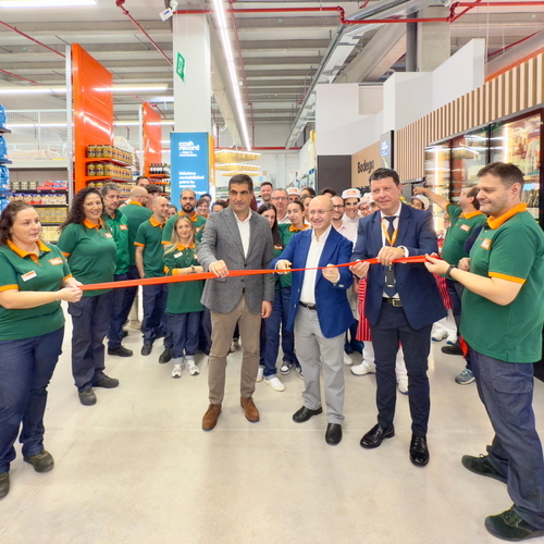 Vegalsa-Eroski inaugura en Santiago de Compostela el Cash Record más grande de su red comercial