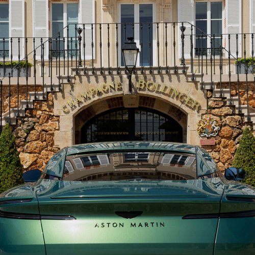 Dos íconos se unen: Aston Martin y Champagne Bollinger anuncian una prestigiosa nueva asociación global