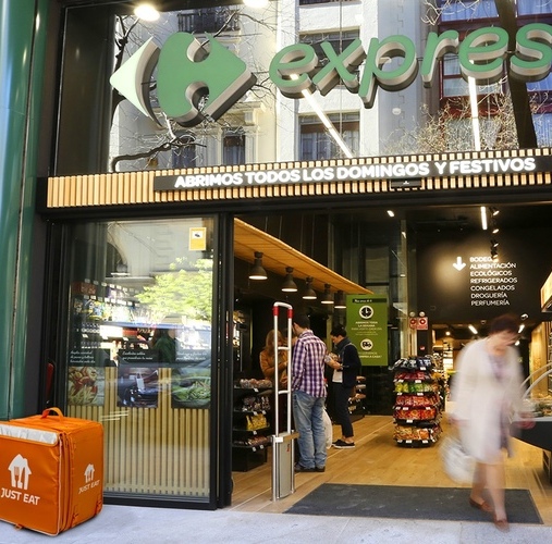 Carrefour y Just Eat consolidan su expansión con 80 tiendas en ocho comunidades autónomas