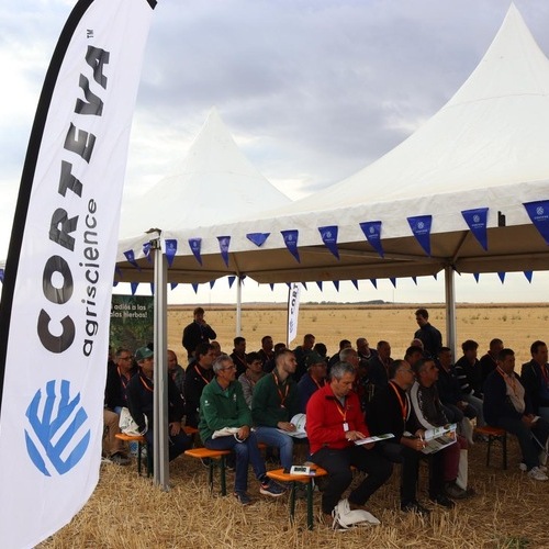 Corteva Agriscience – celebra los 100 años de semillas Pioneer presentando innovación y soluciones integrales – para el cultivo del maíz en el Fórum Corteva - Pioneer de León 2025 