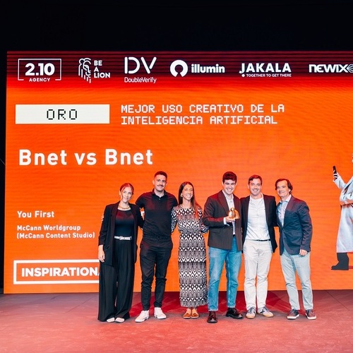Oscar Mayer® conquista el oro en los Premios Inspirational (IAB) por el mejor uso creativo de la IA en el proyecto BNETvsBNET