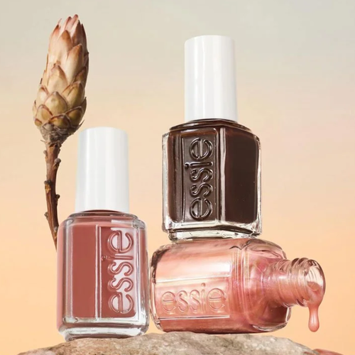 Los 7 colores de uñas de Essie que todas vamos a querer lucir este otoño-invierno