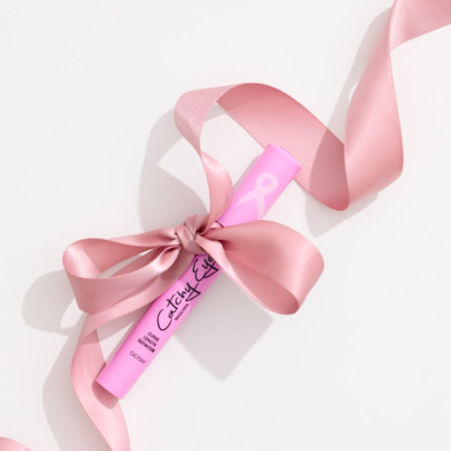GOSH Copenhagen lanza una edición especial de Catchy Eyes en apoyo a la lucha contra el cáncer de mama 