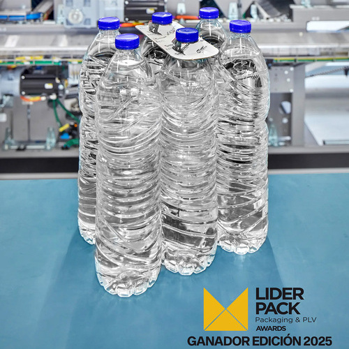 Hinojosa gana el Liderpack 2025 con BottleClip Carrier, la solución de cartón 100% reciclable para el transporte de botellas 