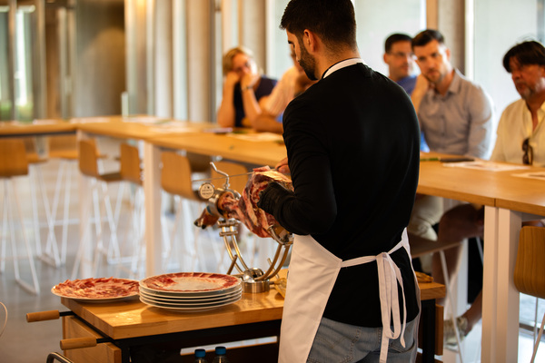 canaldis-montenevado-campusdeljamon-cursos-corte-jamon