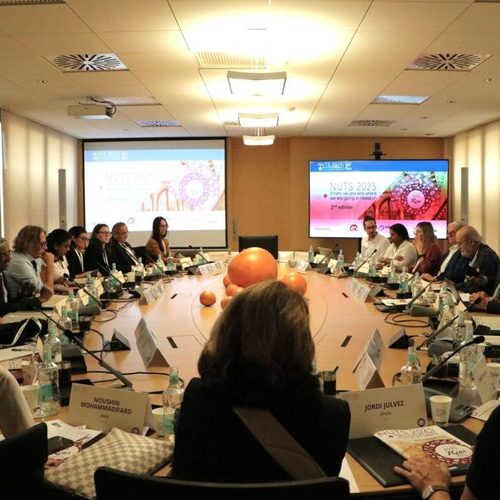 Los principales investigadores mundiales en nutrición debaten las futuras líneas de investigación sobre frutos secos y fruta deshidratada en NUTS 2025