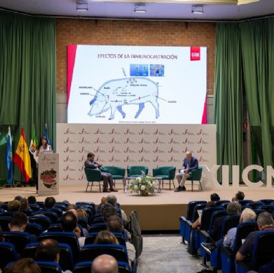 Interham y UCAM sellan una alianza para impulsar la profesionalización del jamón