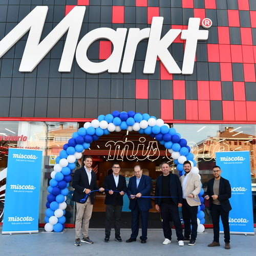 MediaMarkt da la bienvenida a Miscota en su TechVillage de Majadahonda