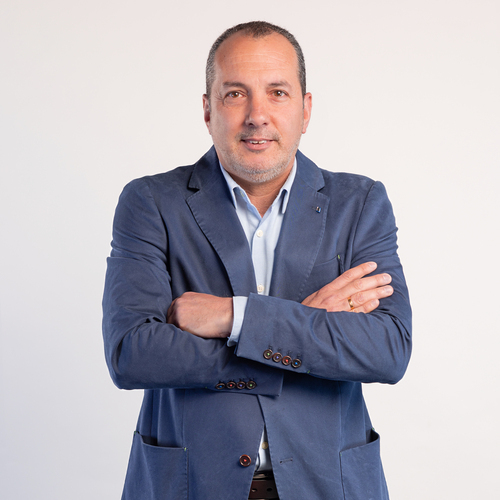 Muerde la Pasta nombra a Pavel Dimas nuevo Director General