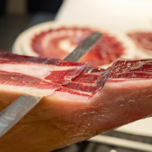 Formación, precisión y cultura: el Campus del Jamón de Monte Nevado impulsa la excelencia en el corte a cuchillo