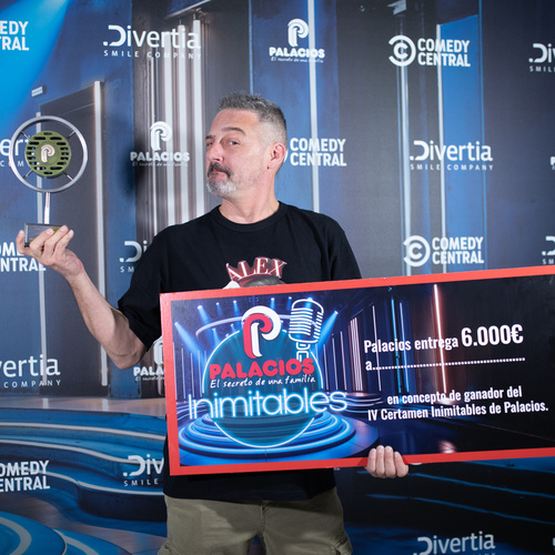 Alex Cebrián es elegido ganador del IV certamen Inimitables de Palacios