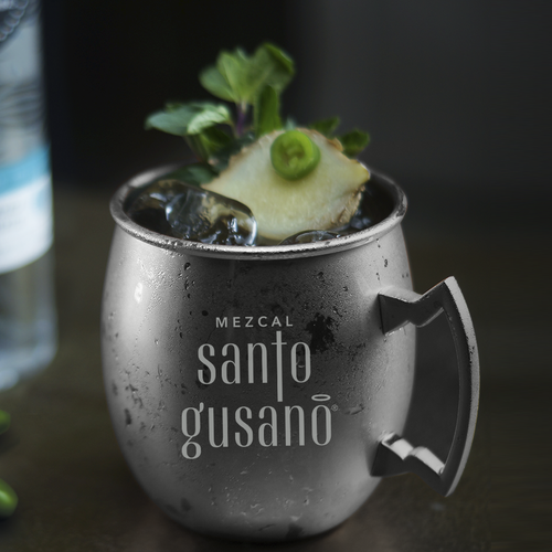Celebra el Día del Mezcal en España con Santo Gusano, el mezcal más premiado de México