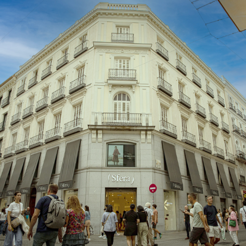 Preciados 4, el mayor espacio disponible en el eje prime del centro de Madrid, sale al mercado de la mano de Savills