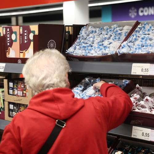 El 52% de los españoles elige el supermercado para sus compras de celebraciones navideñas
