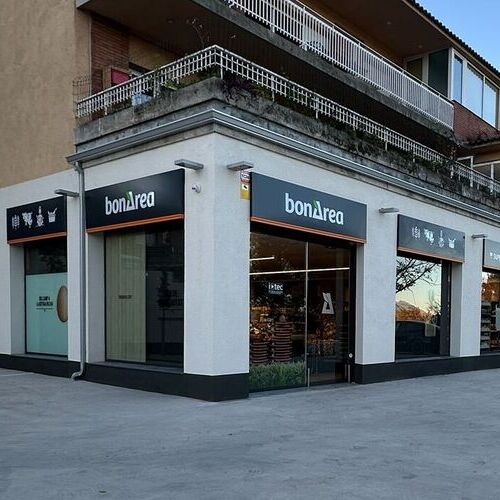 bonÀrea alcanza las 300 tiendas en la provincia de Barcelona con la inauguración de un nuevo establecimiento en Valldoreix