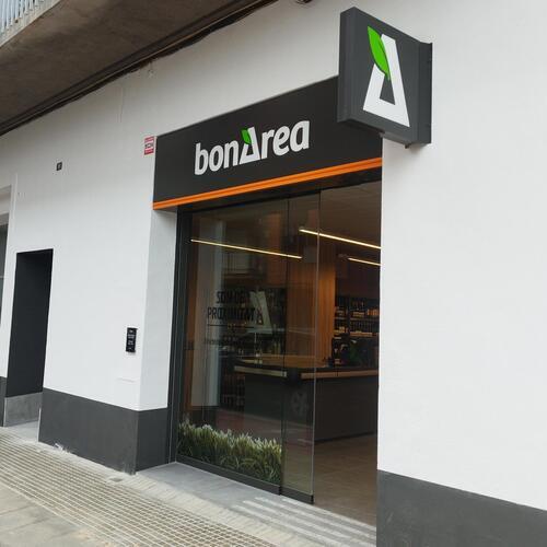 bonÀrea traslada una de sus tiendas de Tortosa para ampliar su gama de productos