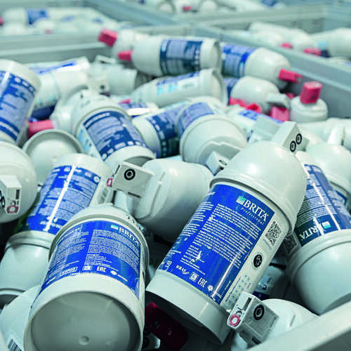 BRITA Iberia evita el uso de más de 700 millones de botellas de plástico y moderniza su flota con vehículos híbridos que emiten un 47% menos de CO₂