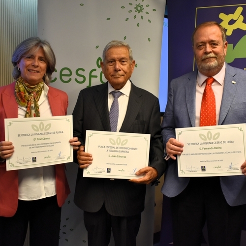 CESFAC reconoce el trabajo y la trayectoria de Juan Cánovas, Fernando Bacha, Pilar Gómez, Antonio Quijada y Pedro García