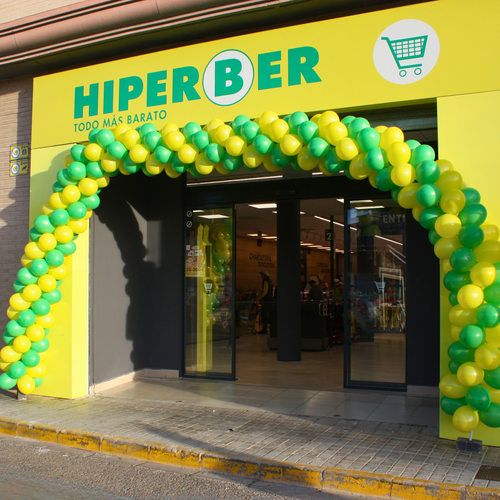 Hiperber inaugura un nuevo supermercado en Cheste