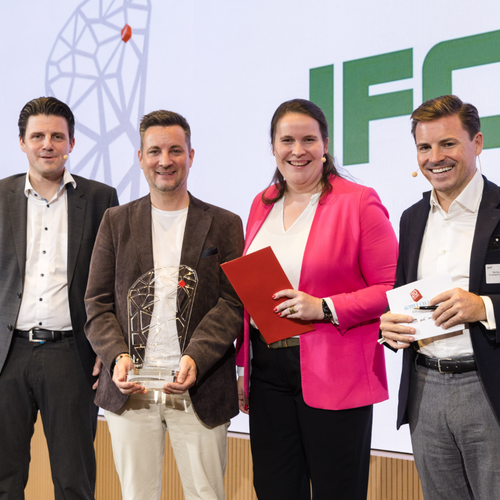 IFCO lanza IFCO Digital y es reconocida con el premio Smart Solution Award 2025 por el avance de las cadenas de suministro circulares