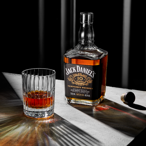 El galardonado Jack Daniel’s 10-Year-Old Tennessee Whiskey llega a España: una exclusiva edición limitada que rinde homenaje a la historia de la firma