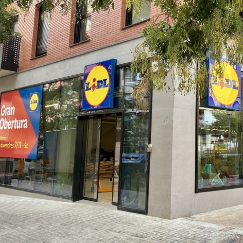 Lidl abre una nueva tienda en L’Hospitalet de Llobregat (Riera Blanca) tras una inversión de 3,6 millones de euros