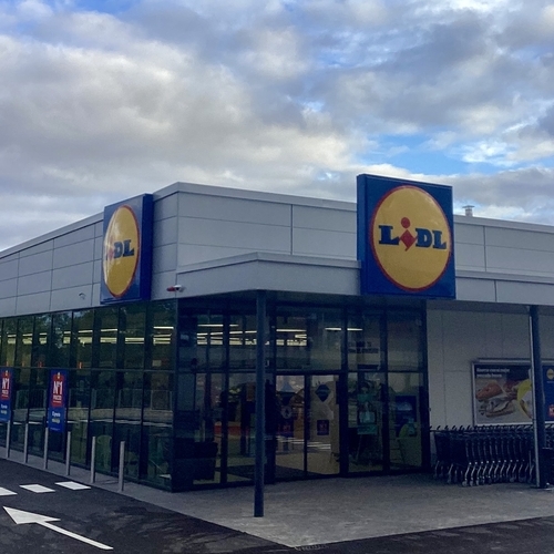 Lidl inaugura su primera tienda en Navalcarnero (Comunidad de Madrid) tras una inversión de más de 6 M€