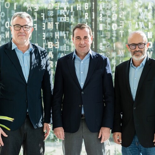Mango y ACNUR inician su colaboración para impulsar la educación universitaria de mujeres refugiadas