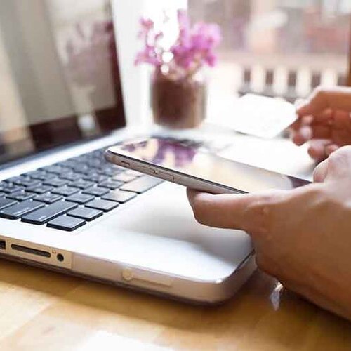 Adictos al ecommerce: el 30% de los españoles compra online una vez a la semana