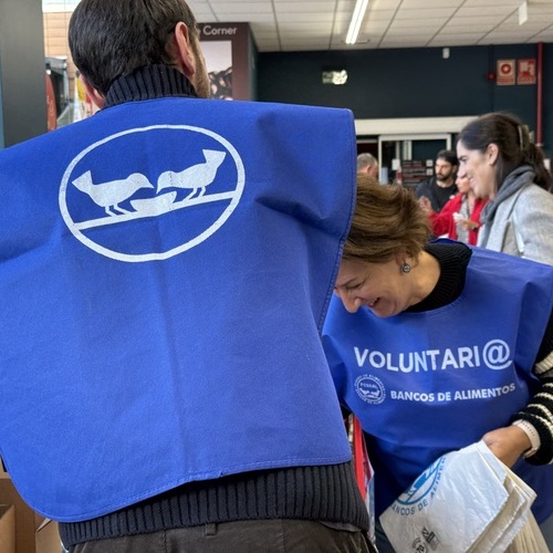 EROSKI y Autoservicios Familia apoyan la Gran Recogida de FESBAL en Galicia, Asturias y Castilla y León